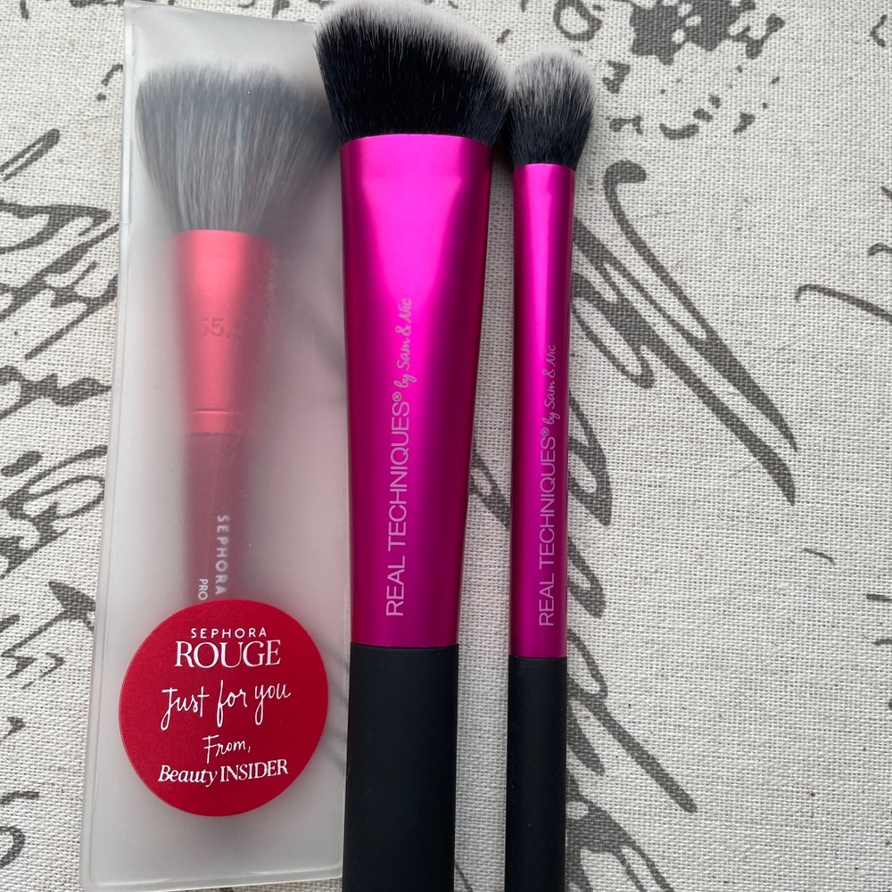 Real Techniques Pink Makeup Brush Set